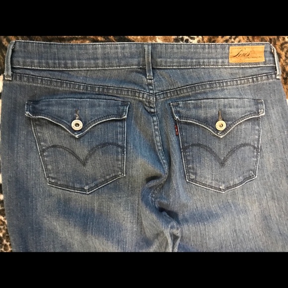 Levi’s Demi Curve Classic Bootcut jeans - Picture 5 of 6